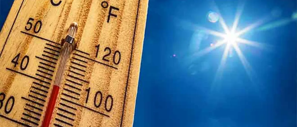 PROMO 64J1 Weather - Temperature Thermometer Hot Heat Sun Sky Celsius Centigrade Fahrenheit - iStock - MarianVejcik PROMO Weather - Temperature Thermometer Hot Heat Sun Sky Celsius Centigrade Fahrenheit - iStock - MarianVejcik