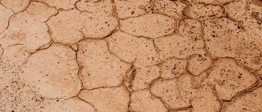 PROMO WEATHER Drought Cracked Ground Mud - Wikimedia PROMO WEATHER Drought Cracked Ground Mud - Wikimedia
